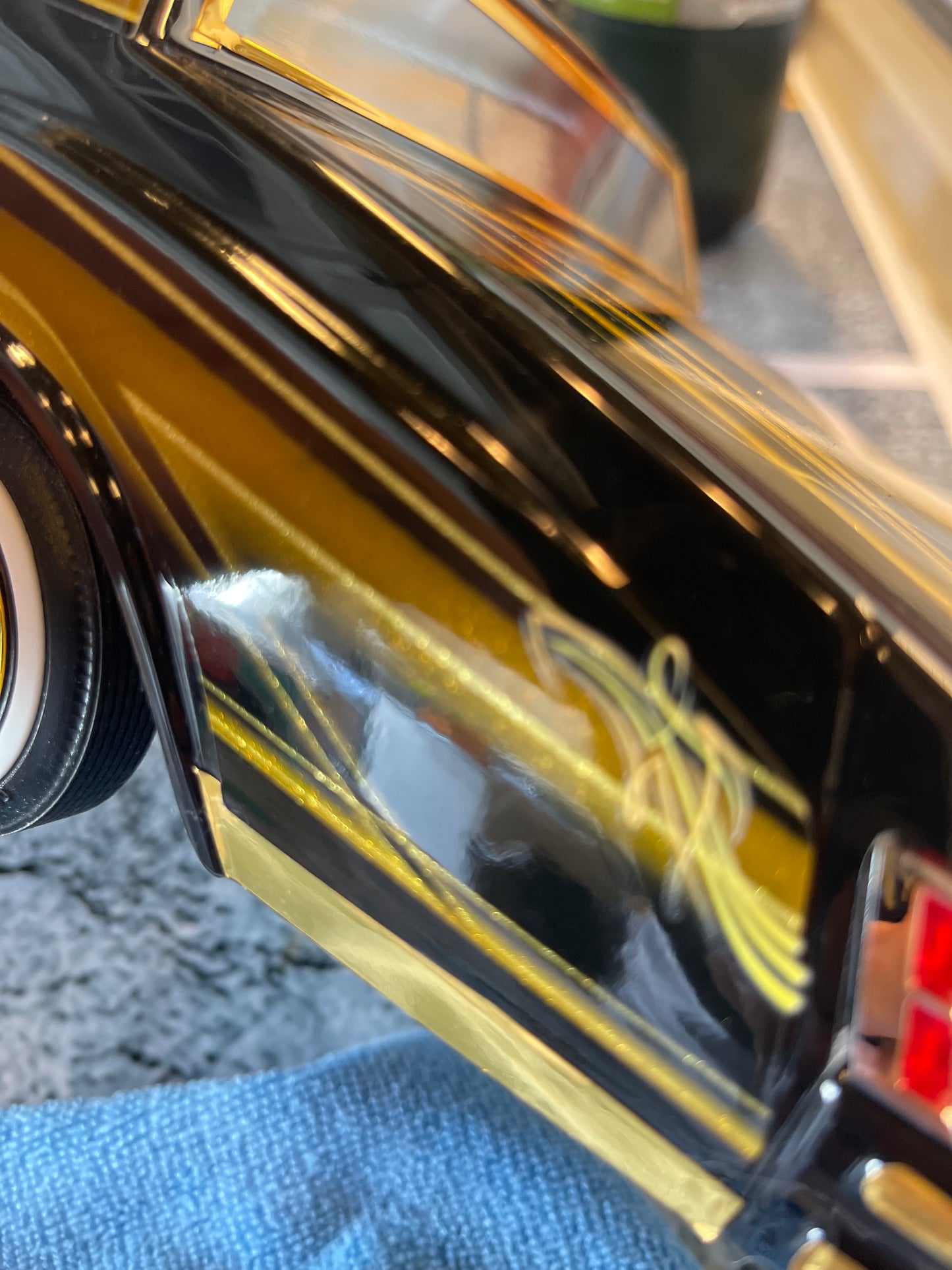 Permanent Pin stripe scrolls
