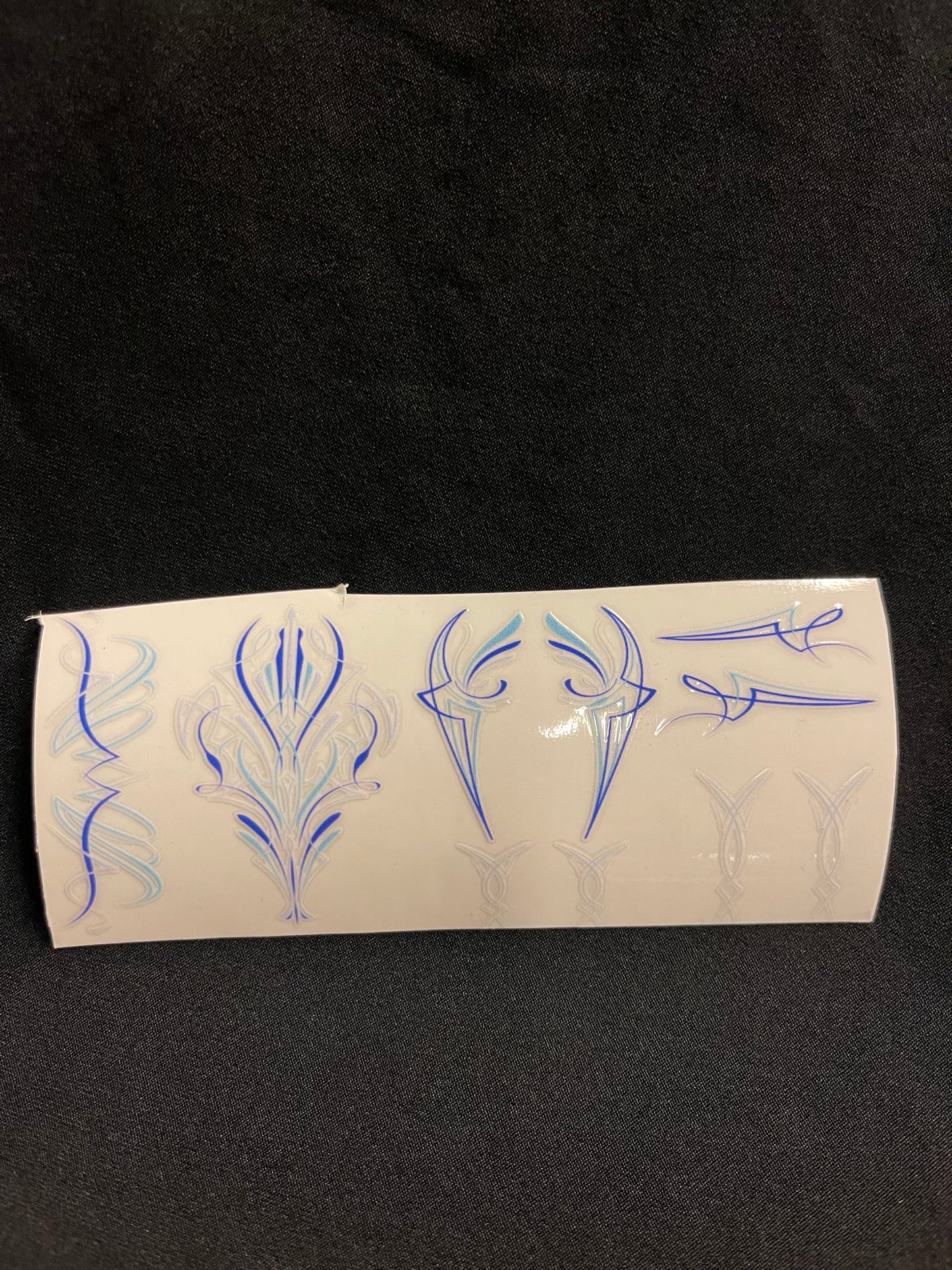 Permanent Pin stripe scrolls